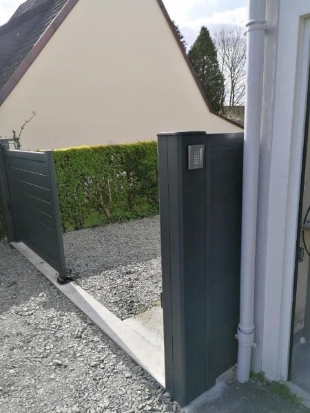 Portail aluminium : la touche contemporaine qui fera la différence