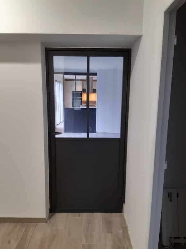 Portes d'Intérieur Izabelle : L'Art de Marier Style et Fonctionnalité
