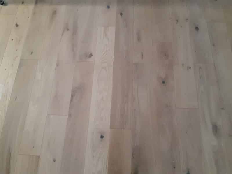 Parquet contrecollé à Coutances : une solution élégante et abordable